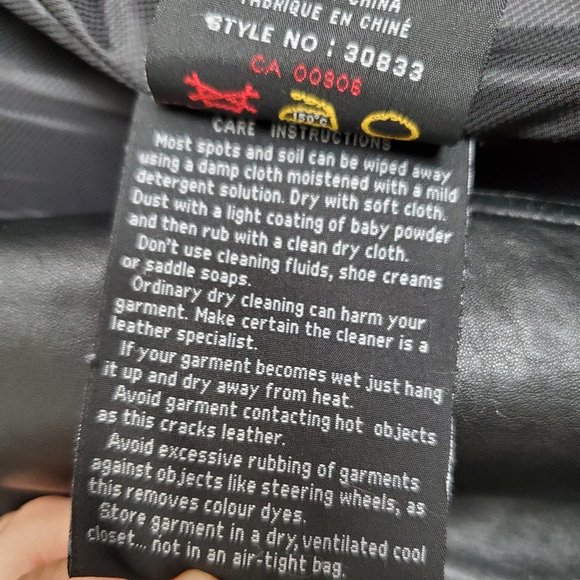 MANTLES Black Leather Jacket - Picture 11 of 14